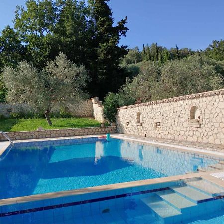 Pool Villa Grigoris Aspiotades المظهر الخارجي الصورة