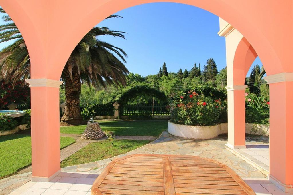 Pool Villa Grigoris Aspiotades المظهر الخارجي الصورة