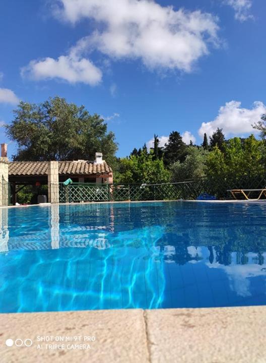 Pool Villa Grigoris Aspiotades المظهر الخارجي الصورة