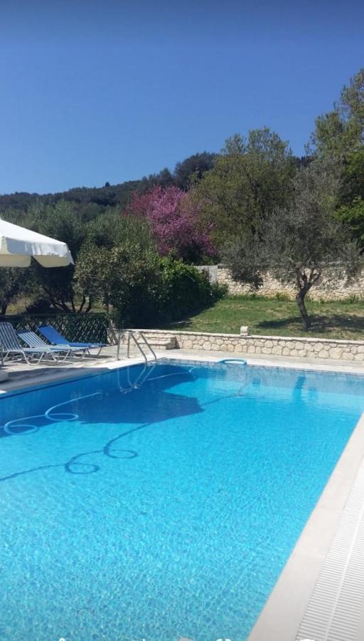Pool Villa Grigoris Aspiotades المظهر الخارجي الصورة