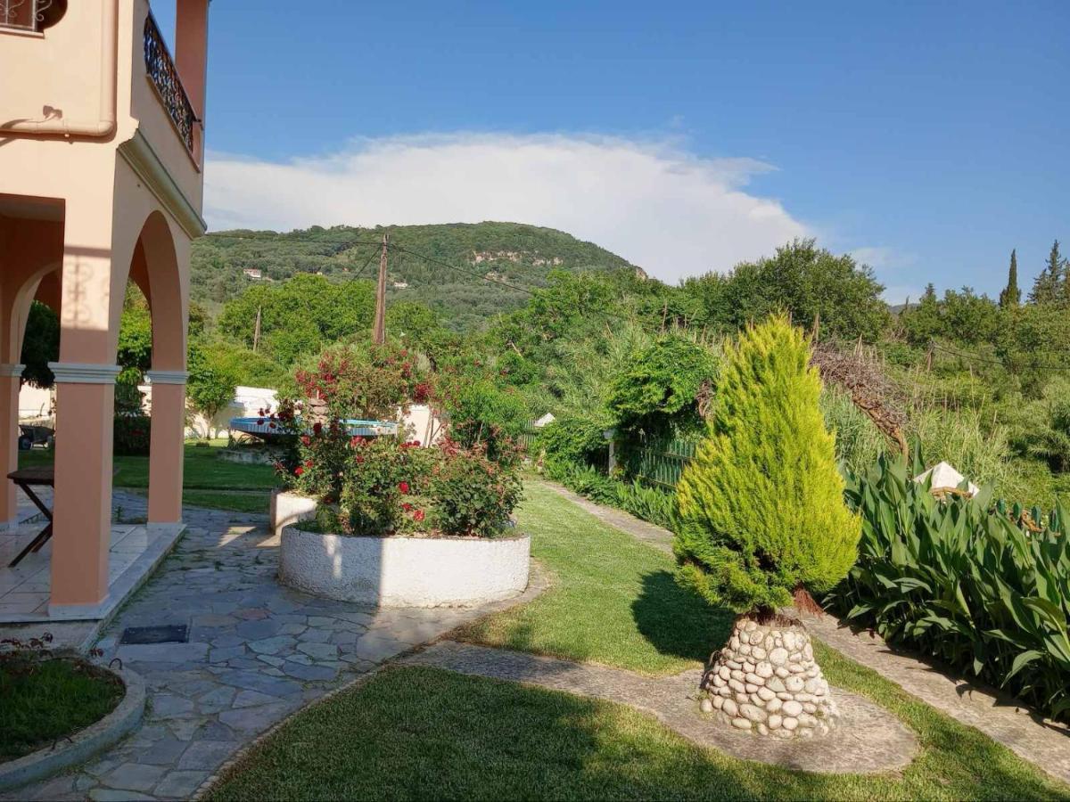 Pool Villa Grigoris Aspiotades المظهر الخارجي الصورة